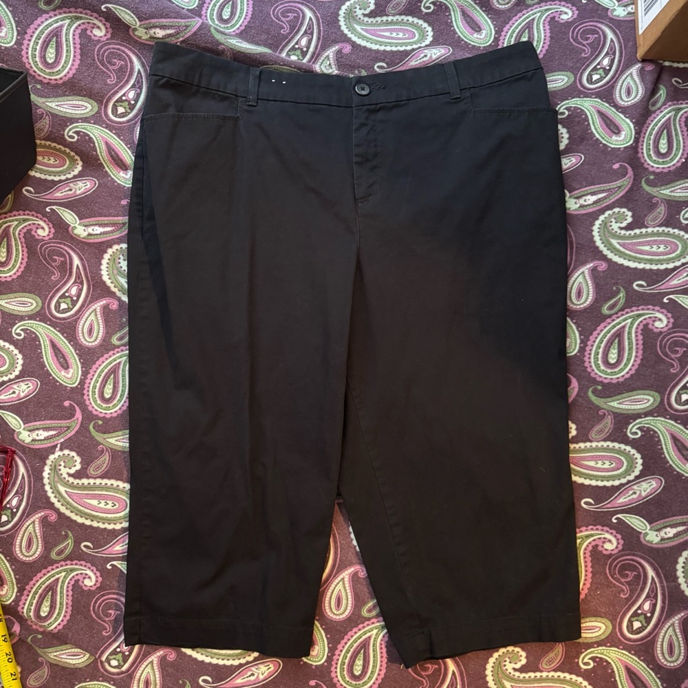 Croft & Barrow Classic Fit Capri Black Stretch 18W